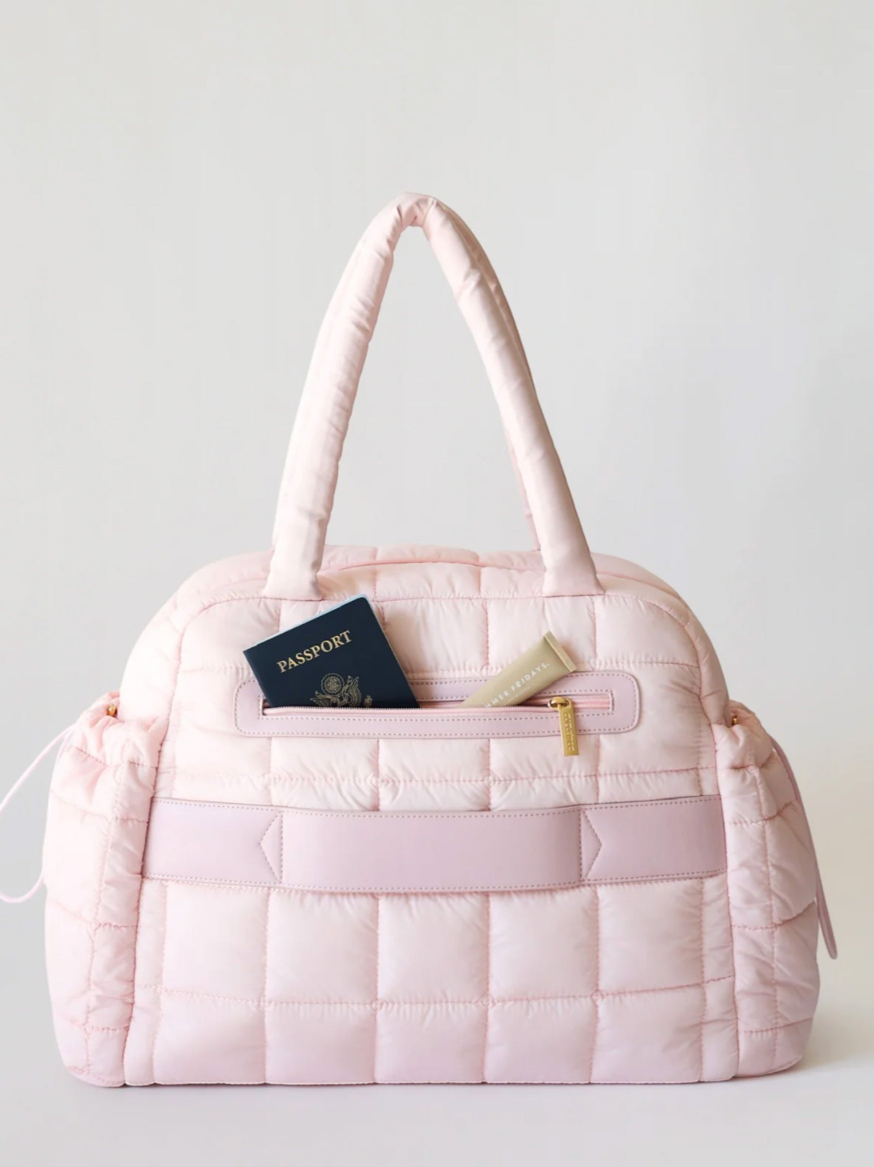 the weekender duffle bag
